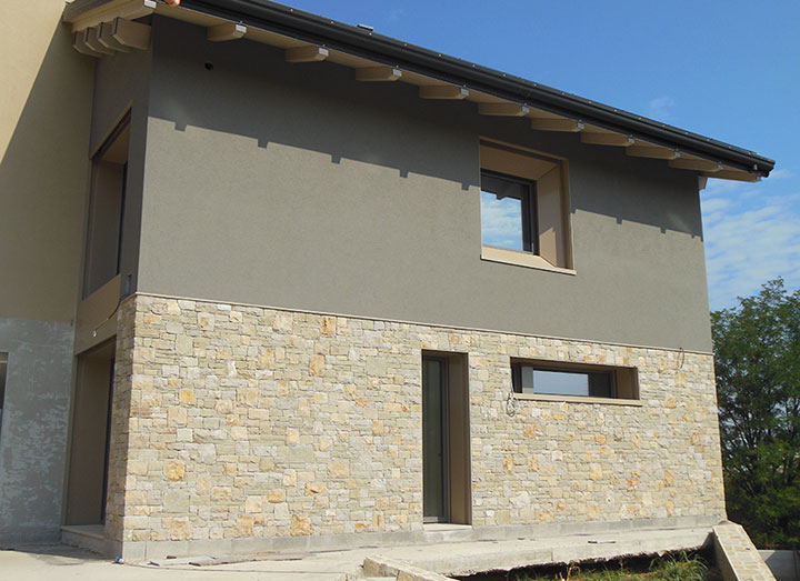 Rivestimento in Pietra di Villa Privata a Castelvetro (PC)